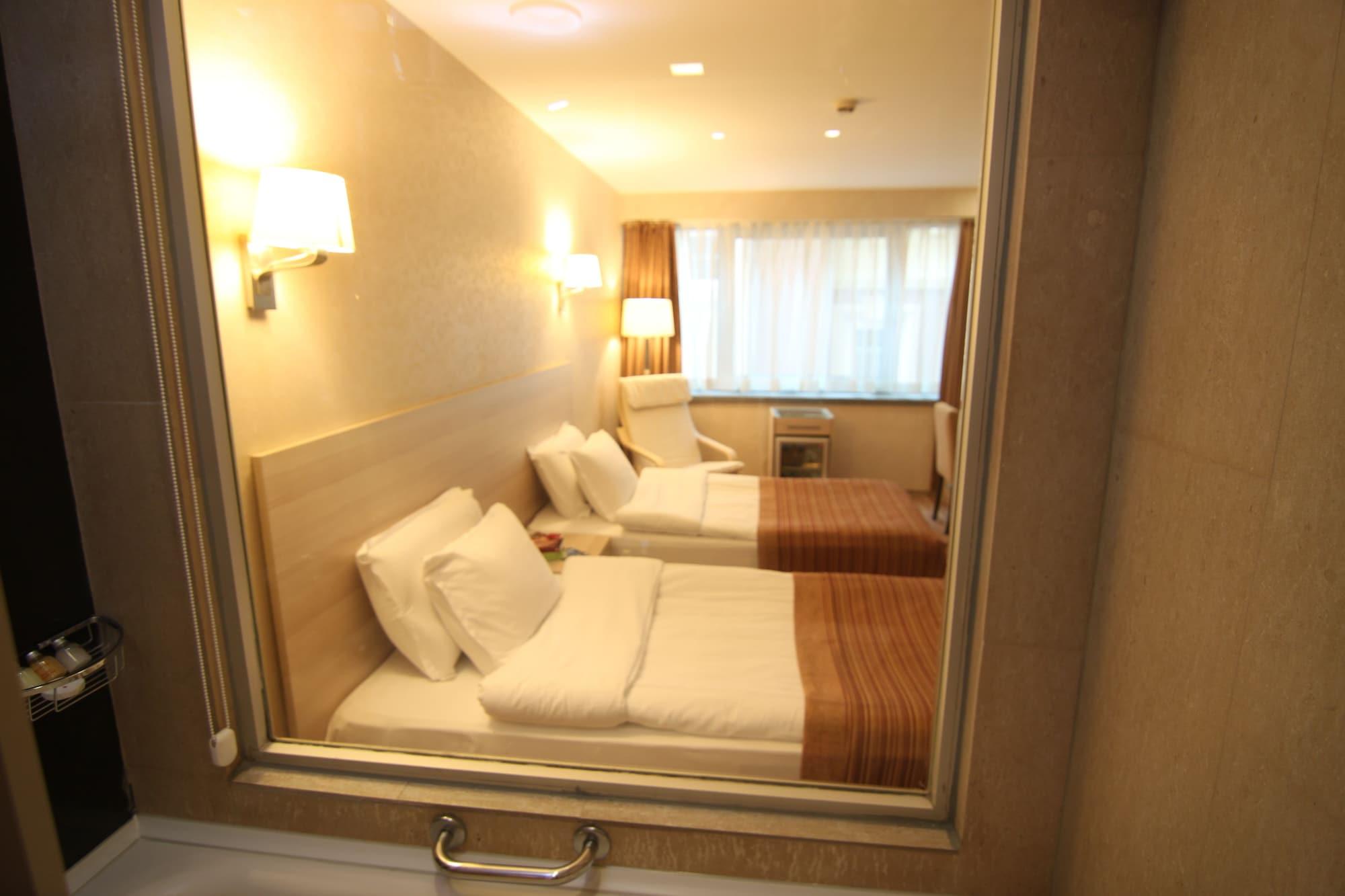 รามาดา บาย วินด์แฮม อังการา Hotel ภายนอก รูปภาพ
