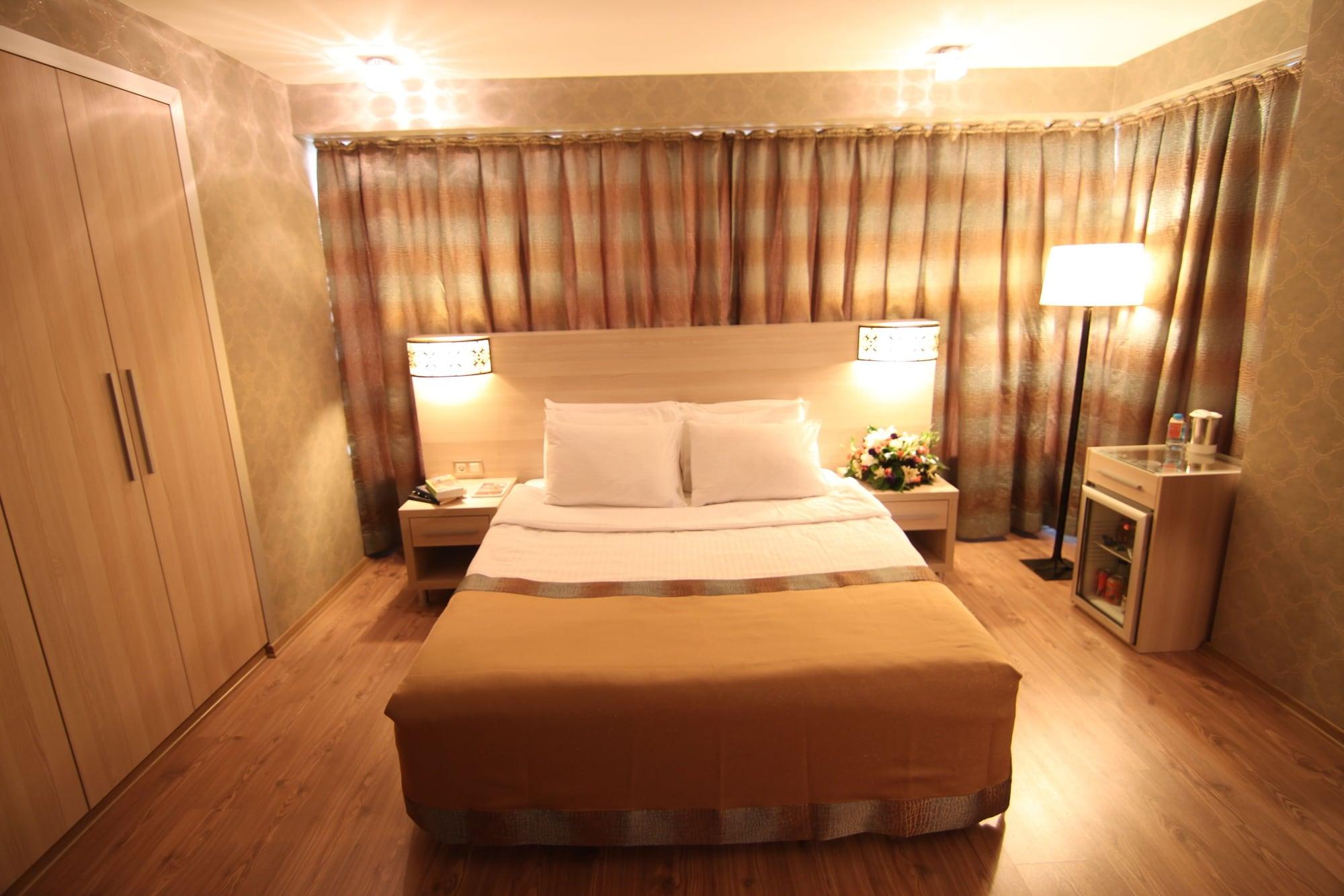 รามาดา บาย วินด์แฮม อังการา Hotel ภายนอก รูปภาพ