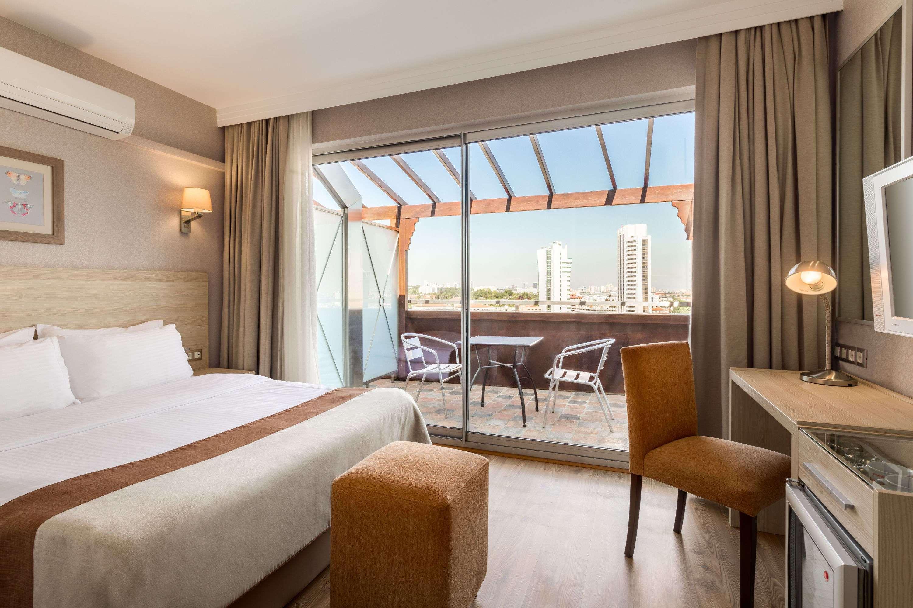 รามาดา บาย วินด์แฮม อังการา Hotel ภายนอก รูปภาพ