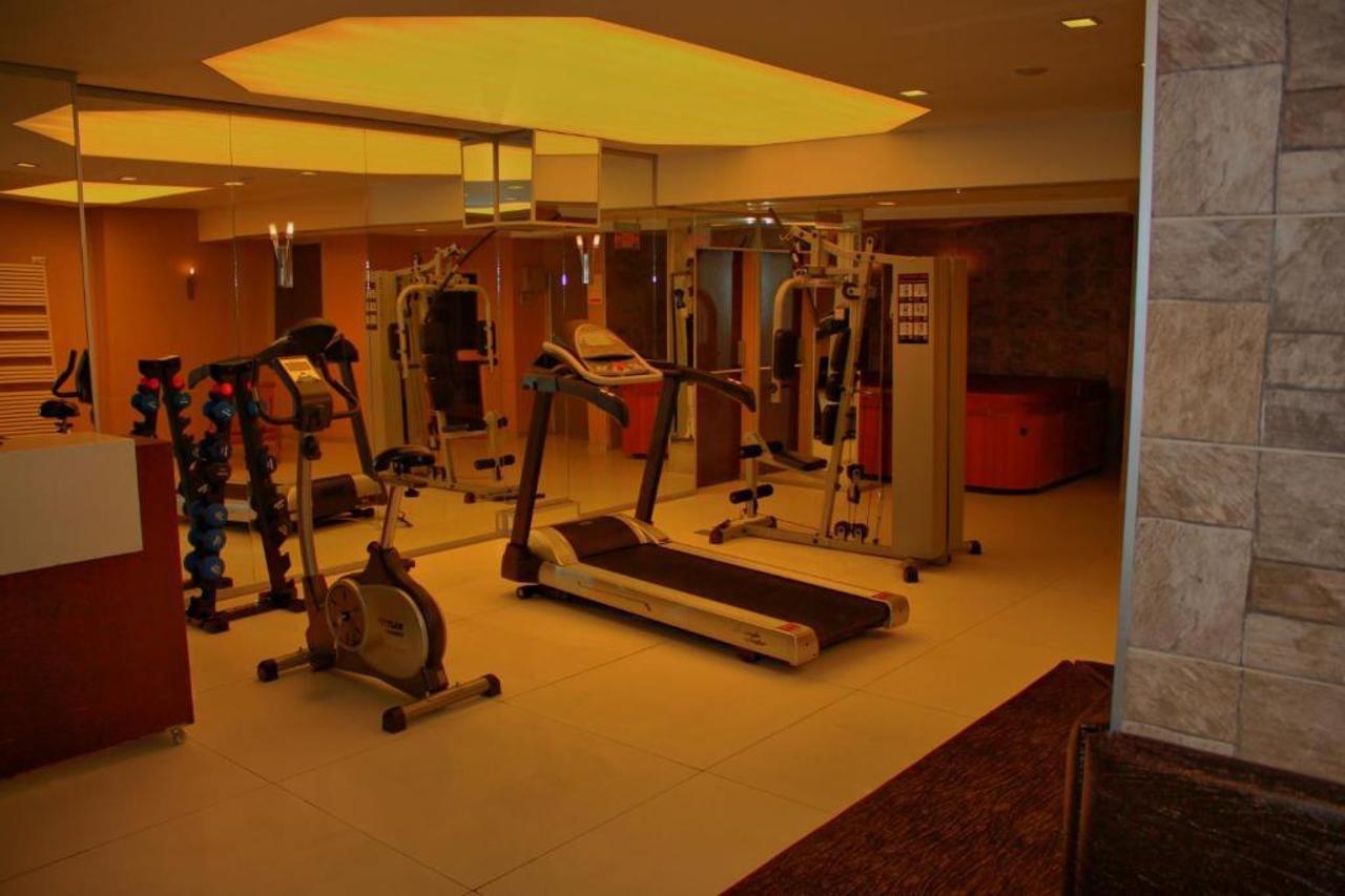 รามาดา บาย วินด์แฮม อังการา Hotel ภายนอก รูปภาพ